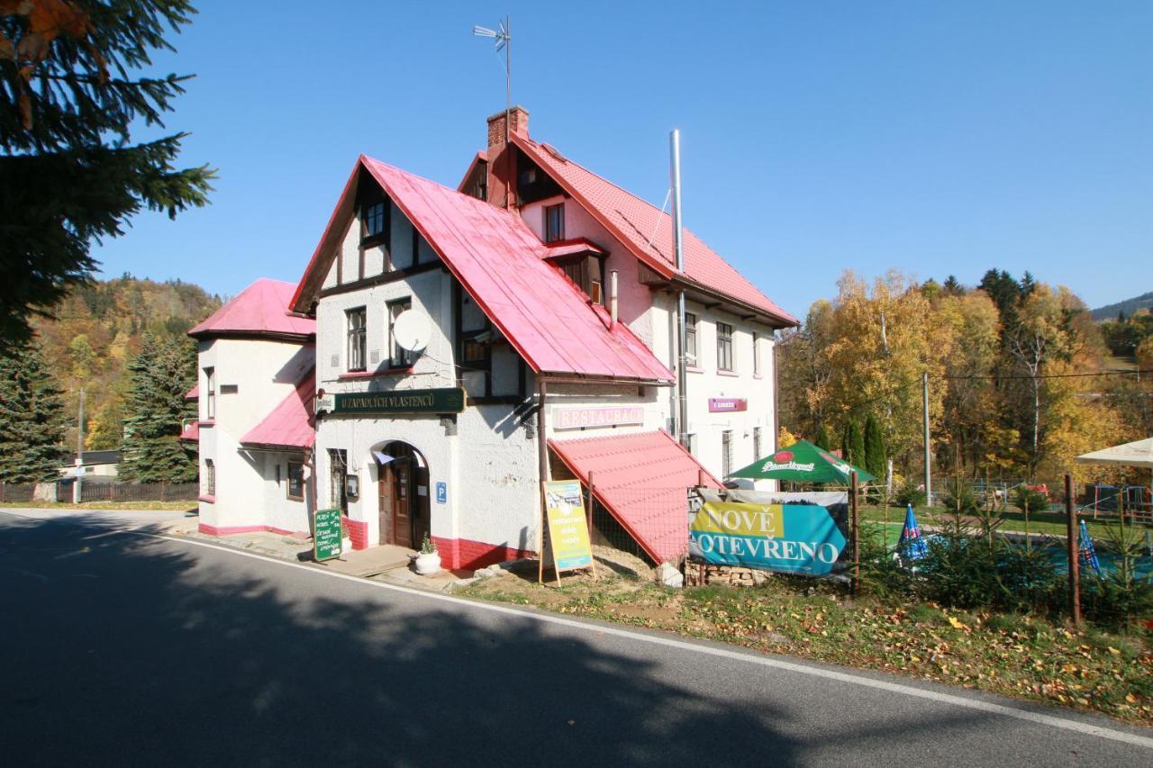 Penzion Paseky U Zapadlych Vlastencu ภายนอก รูปภาพ