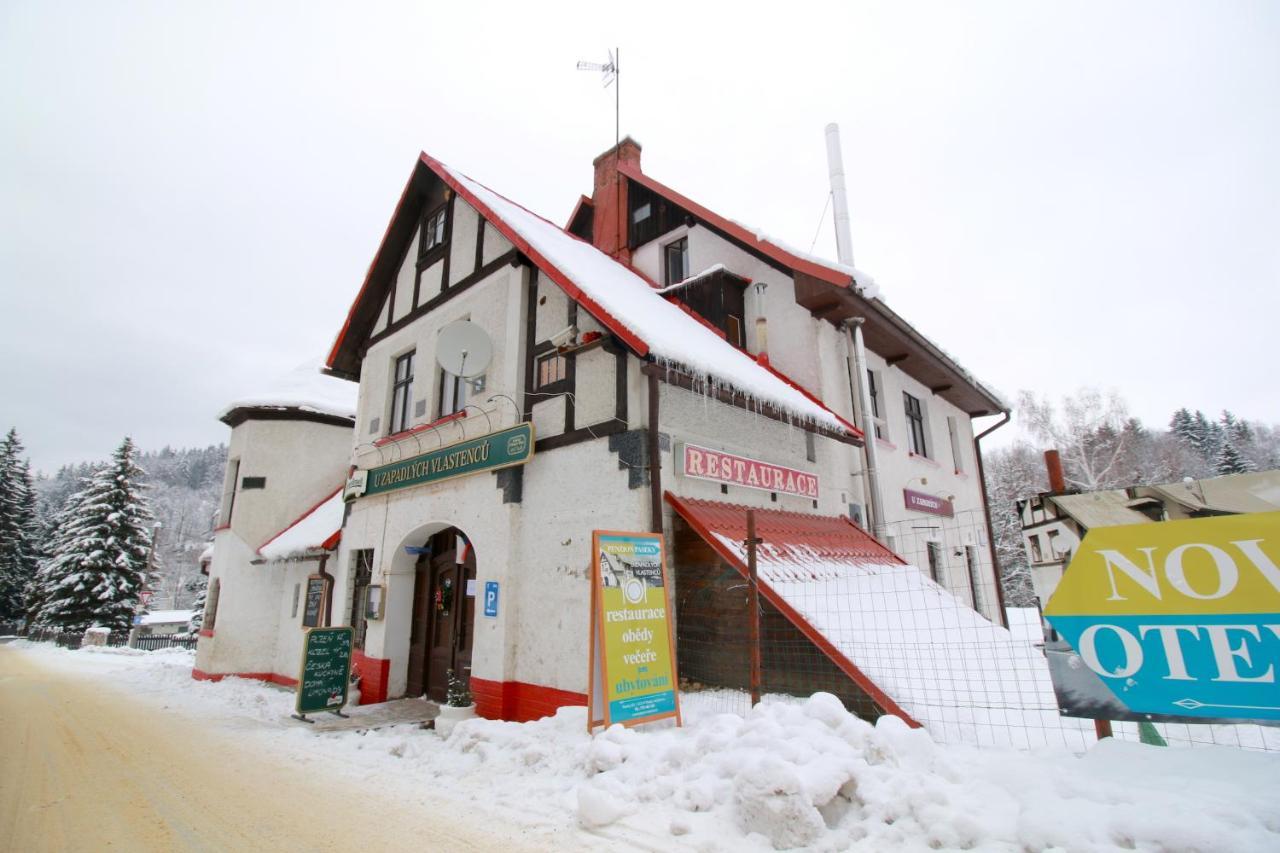 Penzion Paseky U Zapadlych Vlastencu ภายนอก รูปภาพ