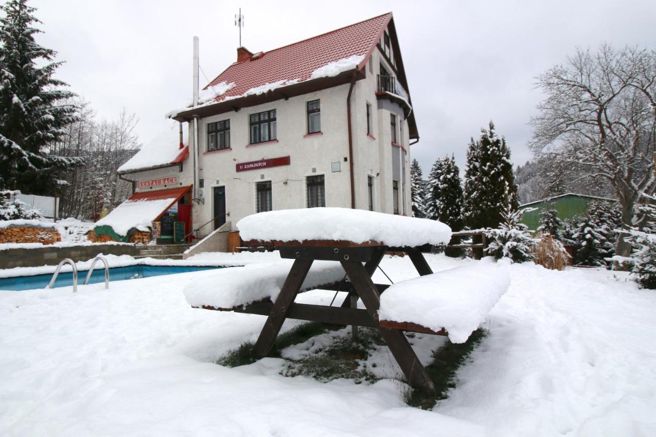 Penzion Paseky U Zapadlych Vlastencu ภายนอก รูปภาพ